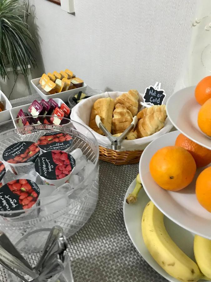 Helmsman Guesthouse 阿伯里斯特威斯 外观 照片