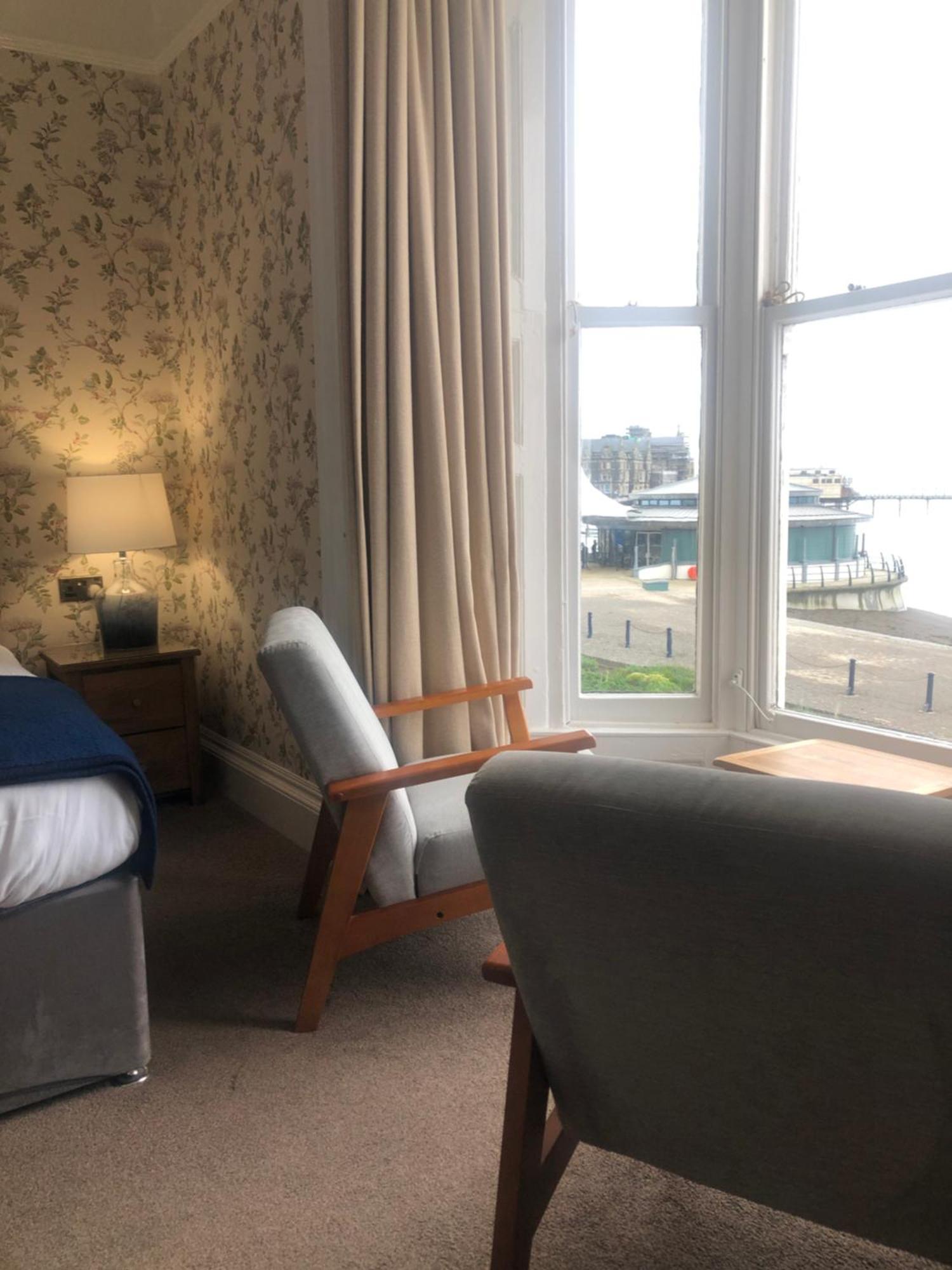Helmsman Guesthouse 阿伯里斯特威斯 外观 照片