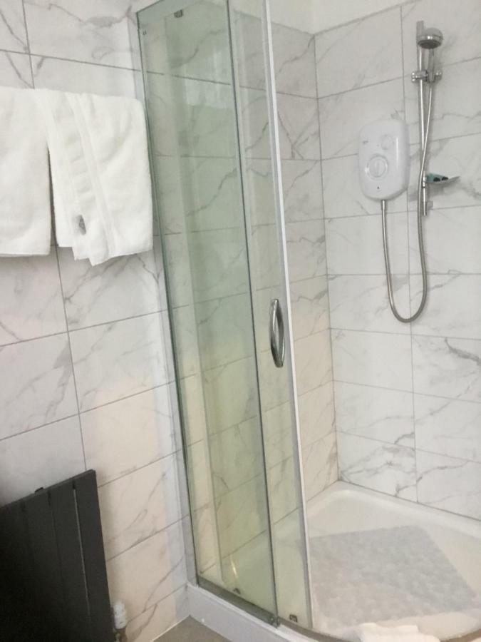 Helmsman Guesthouse 阿伯里斯特威斯 外观 照片